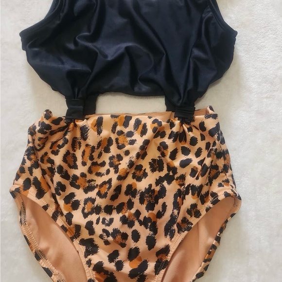 art class Black and Tan One Piece Swimsuit with Cutouts - Picture 3 of 8